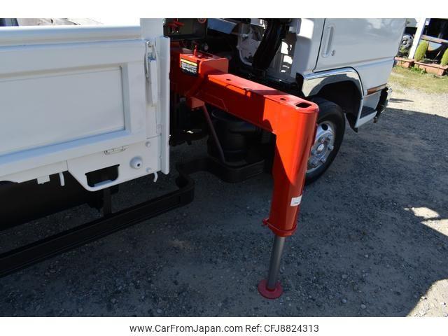 Mitsubishi Fuso Canter 1997 thumbnail 51