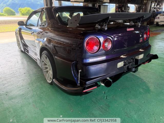 Nissan Skyline Coupe 2000 thumbnail 37