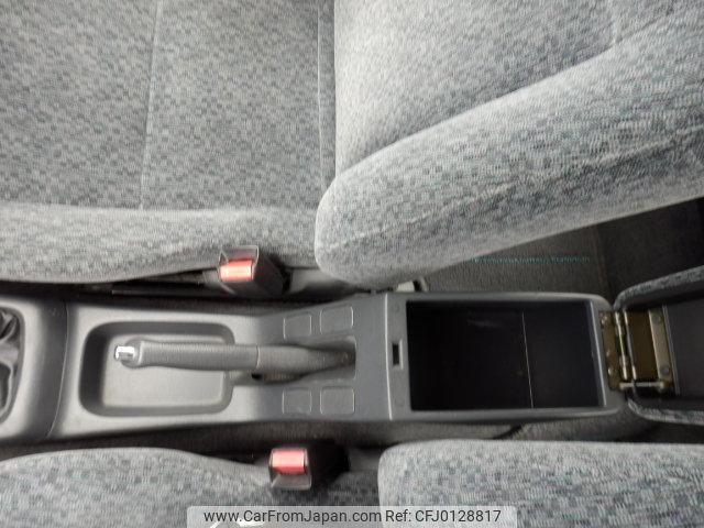 Isuzu Gemini 2000 thumbnail 16