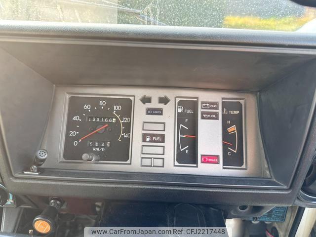 Toyota Hiace Truck 1984 thumbnail 17