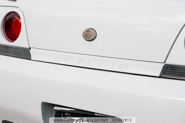 Nissan Skyline Coupe 1996 thumbnail 19