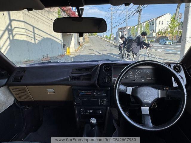 Toyota Corolla Levin 1985 thumbnail 2