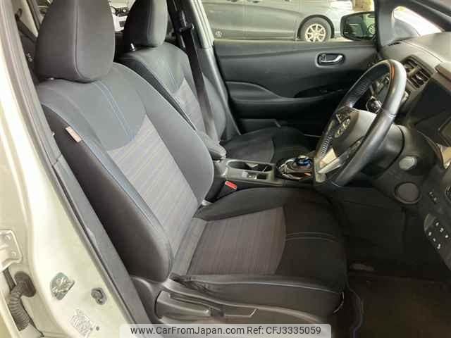 Nissan Leaf thumbnail 8