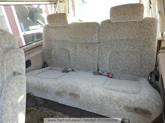 Nissan Caravan Coach 1996 thumbnail 15