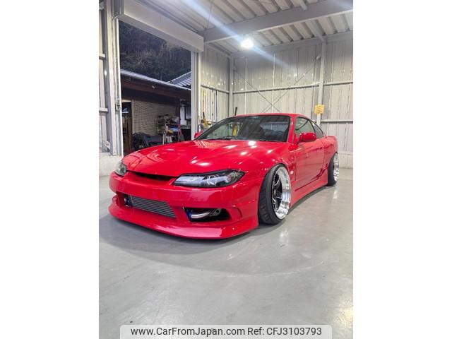 Nissan Silvia 1999 thumbnail 4