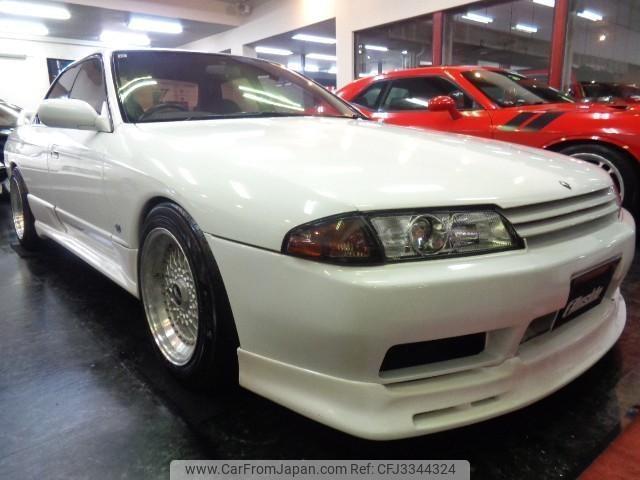 Nissan Skyline 1990 thumbnail 12