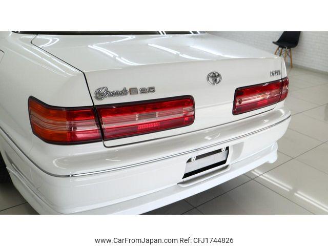 Toyota Mark II 1998 thumbnail 42