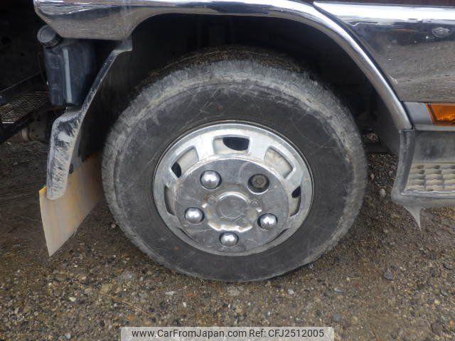 Mitsubishi Fuso Canter 1997 thumbnail 27