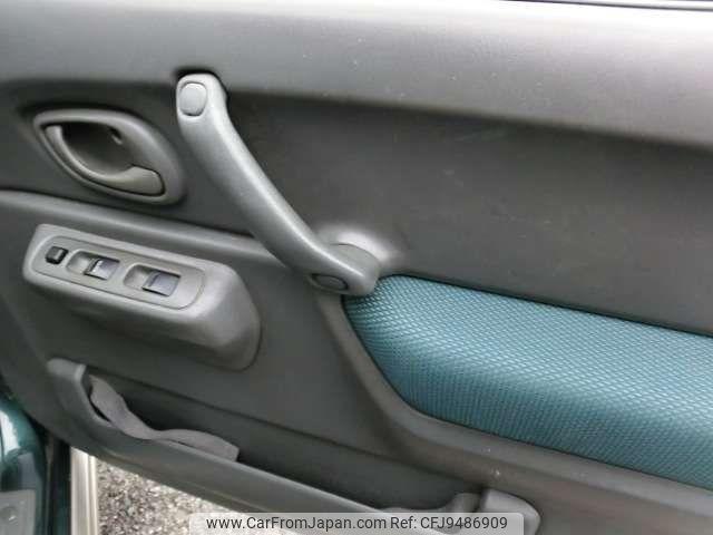 Suzuki Jimny 2001 thumbnail 12