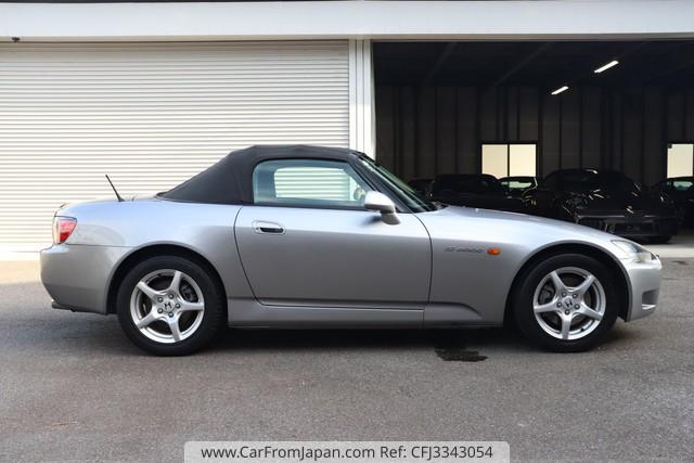 Honda S2000 2000 thumbnail 2
