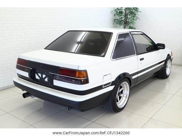 Toyota Corolla Levin 1985 thumbnail 2