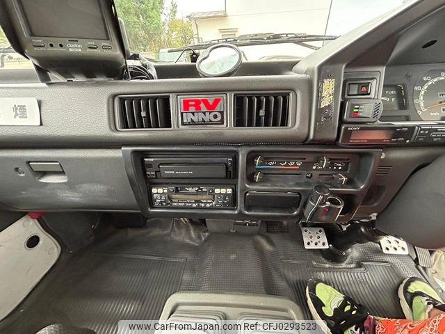 Mitsubishi Delica Truck 1995 thumbnail 18