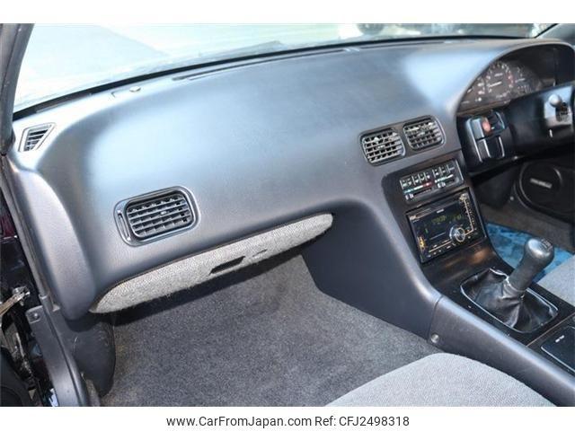 Nissan Silvia 1990 thumbnail 13