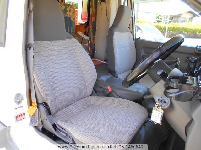 Toyota Liteace Truck 2001 thumbnail 6