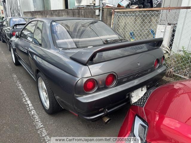 Nissan Skyline GT-R 1990 thumbnail 2