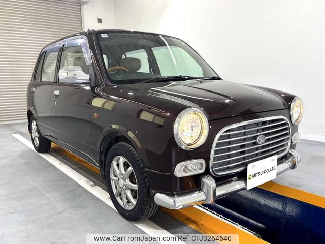 Daihatsu Mira Gino 2001