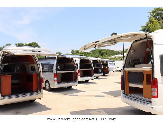 Toyota Hiace Wagon thumbnail 80