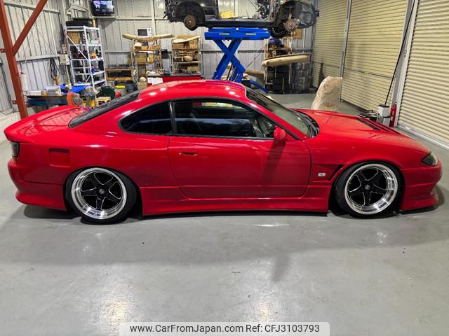 Nissan Silvia 1999 thumbnail 2