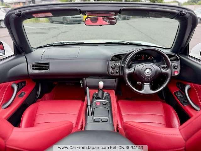Honda S2000 2000 thumbnail 9