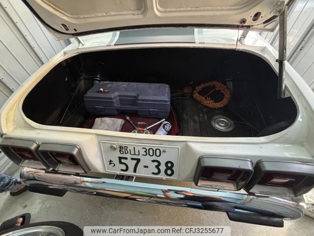 Isuzu Bellet 1972 thumbnail 14