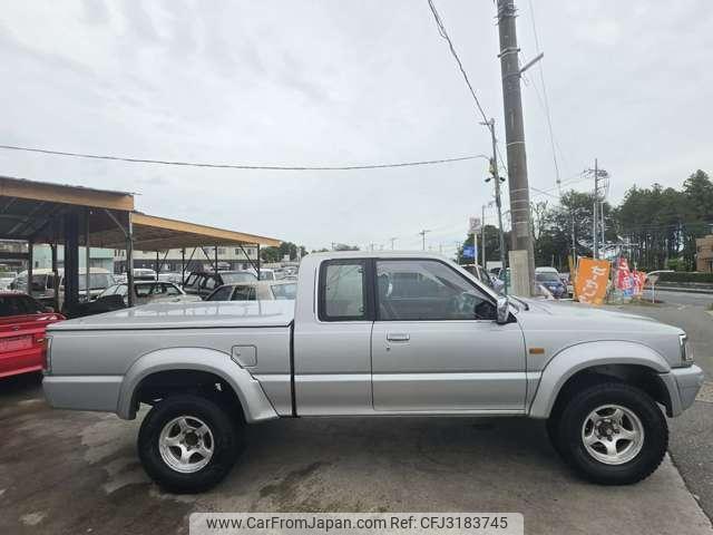 Mazda Proceed 1998 thumbnail 4