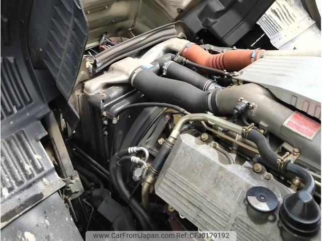 Mitsubishi Fuso Super Great 2000 thumbnail 30