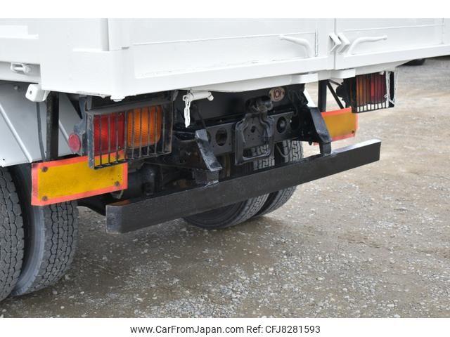 Mitsubishi Fuso Fighter 2000 thumbnail 29