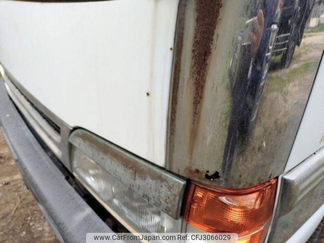 Isuzu Elf Truck 1997 thumbnail 14