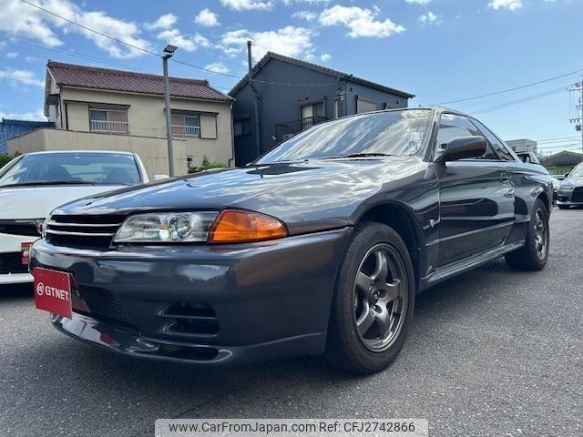 Nissan Skyline GT-R 1992