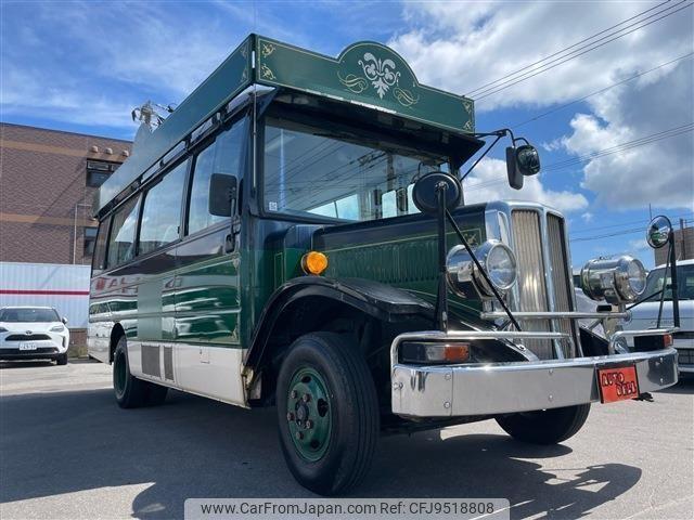 Nissan Civilian Bus 1998 thumbnail 7