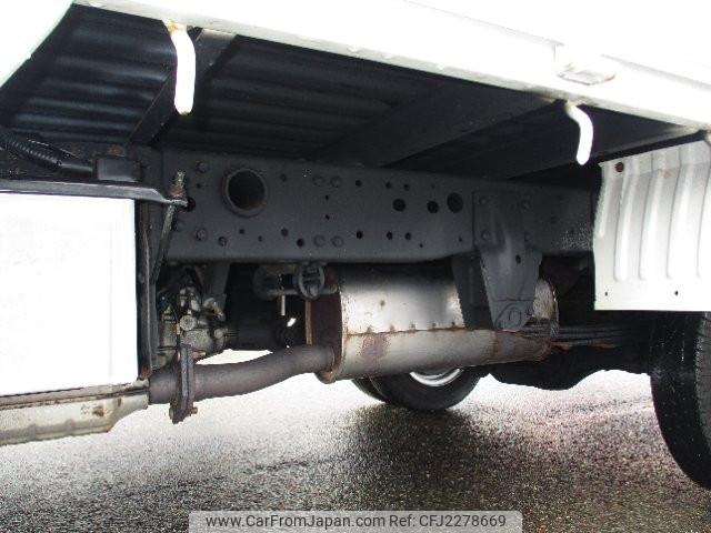 Mitsubishi Delica Truck 2001 thumbnail 11