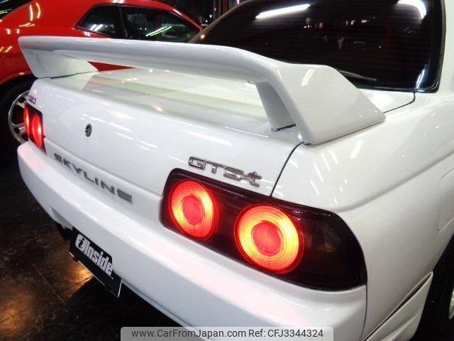 Nissan Skyline 1990 thumbnail 32
