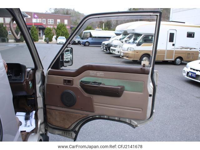 Toyota Hiace Wagon 1989 thumbnail 26