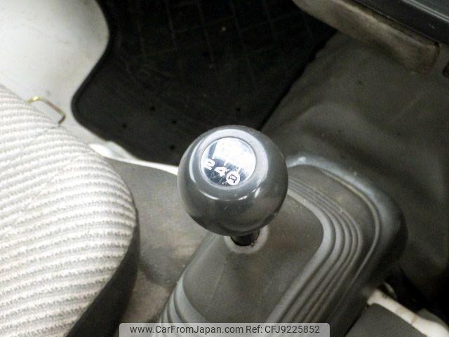 Daihatsu Hijet Truck 1997 thumbnail 16