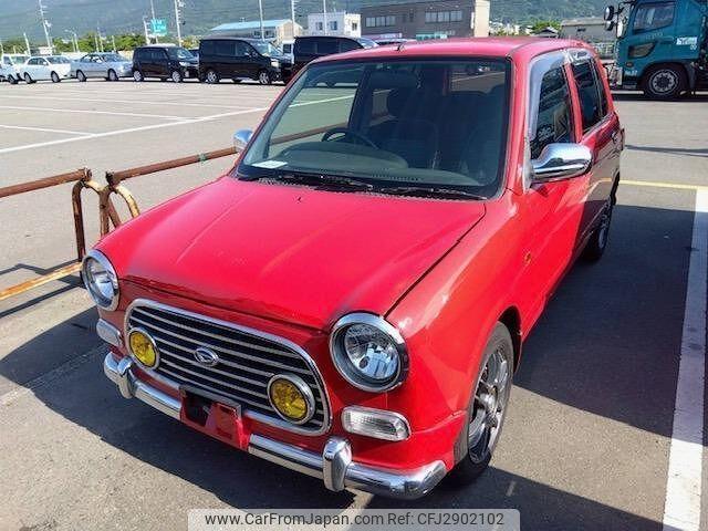 Daihatsu Mira Gino 2000