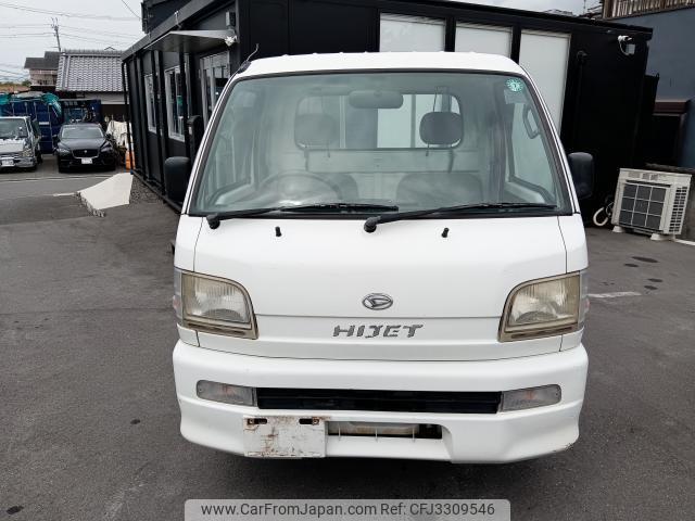 Daihatsu Hijet Truck 2000 thumbnail 2
