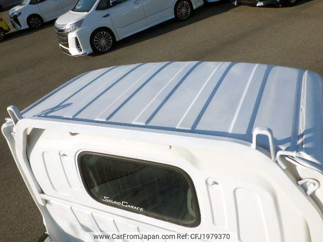 Suzuki Carry Truck 2000 thumbnail 19