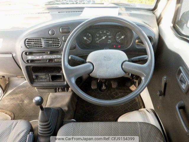 Daihatsu Hijet Truck 1997 thumbnail 5