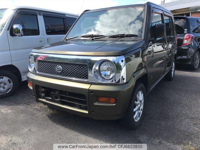 Daihatsu Naked 2000