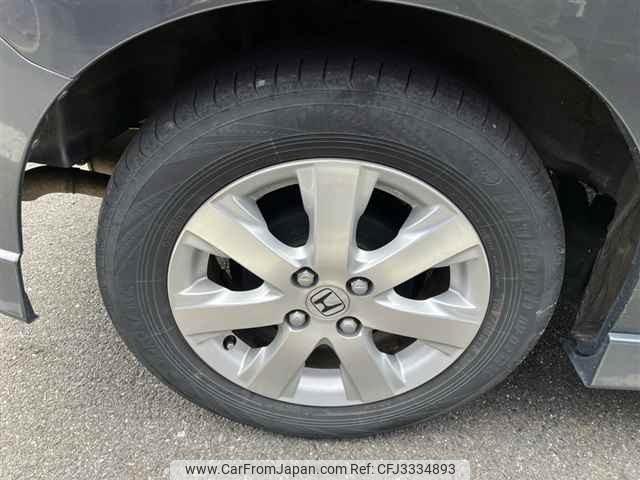 Honda Freed Spike thumbnail 10