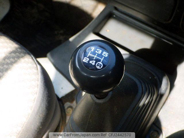 Daihatsu Hijet Truck 2000 thumbnail 15