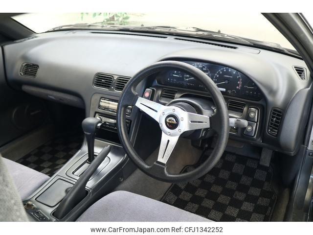 Nissan Silvia 1992 thumbnail 3