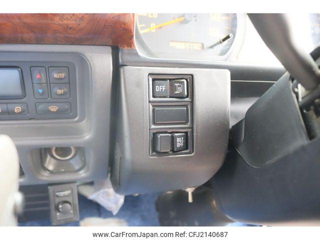 Isuzu Elf Truck 2000 thumbnail 29