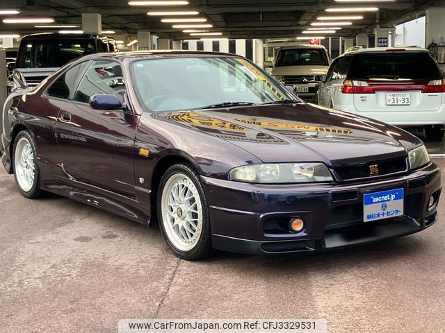 Nissan Skyline 1996