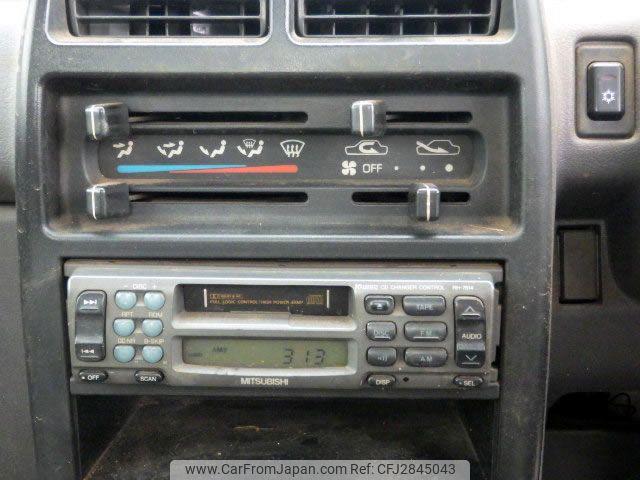 Mitsubishi Minicab Truck 1997 thumbnail 13
