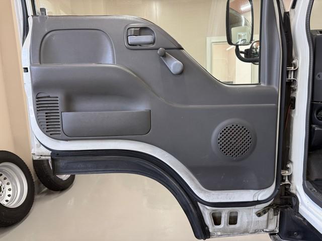 Isuzu Elf Truck 1998 thumbnail 16