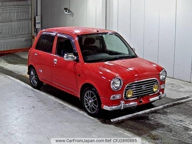 Daihatsu Mira Gino 2000