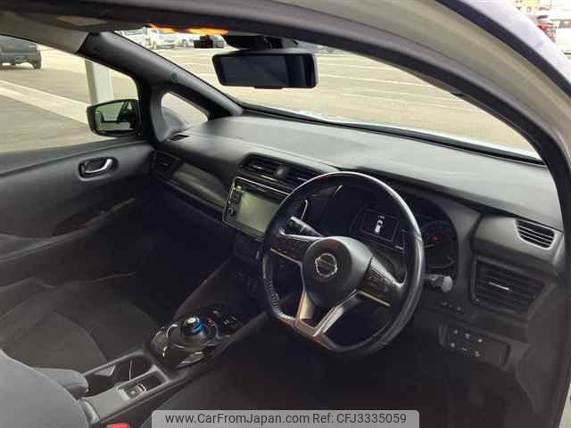 Nissan Leaf thumbnail 4