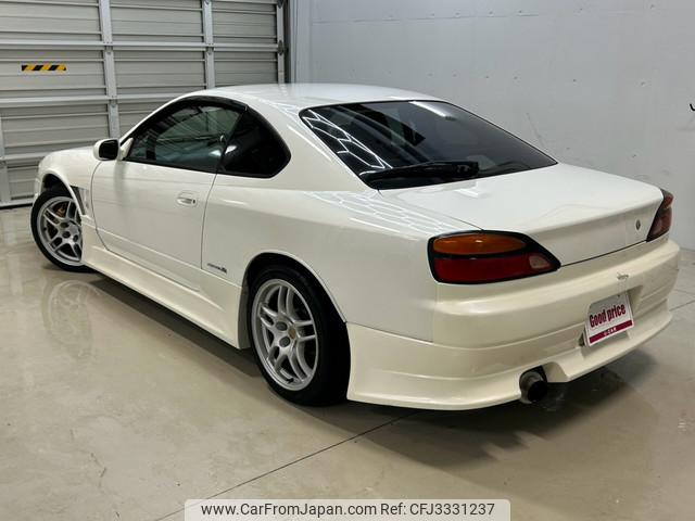 Nissan Silvia 2000 thumbnail 7