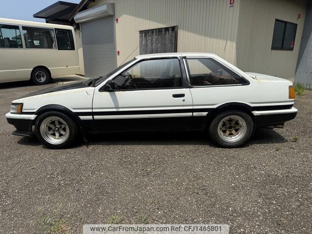 Toyota Corolla Levin 1984 thumbnail 2